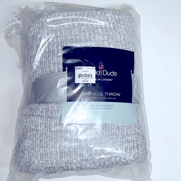 Cuddle Duds Live In Layers Chenille Throw 50" x 60" Gray Super Soft Christmas - Picture 5 of 5